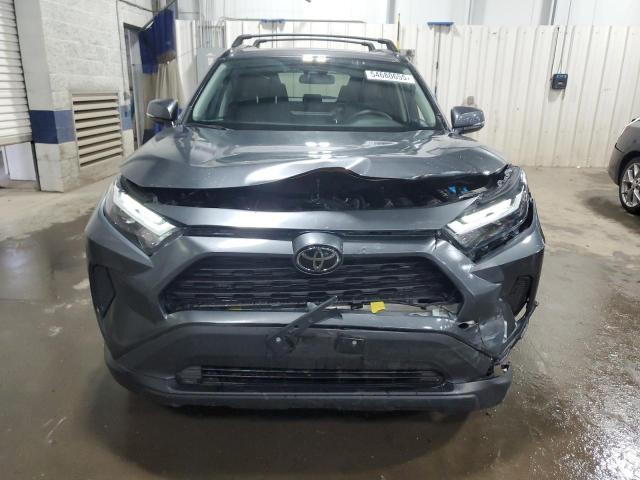 2T3P1RFV2PW407732 - 2023 TOYOTA RAV4 XLE Сұр фото 5