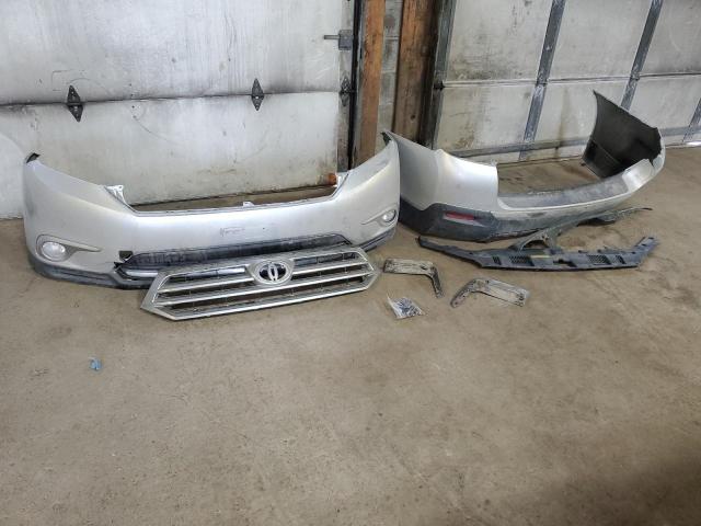 5TDBK3EH9CS114616 - 2012 TOYOTA HIGHLANDER BASE Серый фото 13