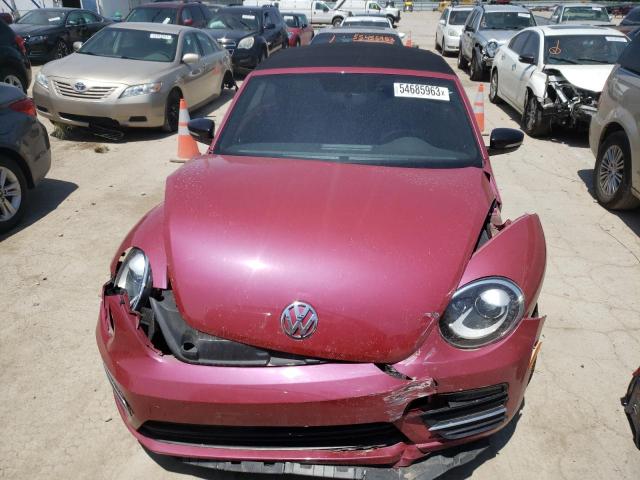 3VW517AT8HM802256 - 2017 VOLKSWAGEN BEETLE S/SE MAROON photo 5