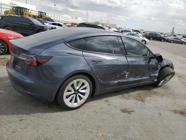 5YJ3E1EB3MF082571 - 2021 TESLA MODEL 3 GRAY photo 3