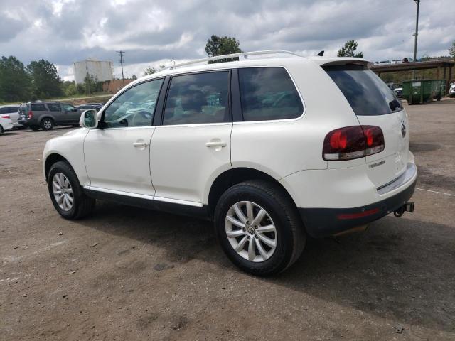 WVGFM77L09D036652 - 2009 VOLKSWAGEN TOUAREG 2 V6 TDI WHITE photo 2