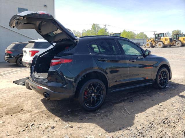 ZASPAKBN4K7C49290 - 2019 ALFA ROMEO STELVIO TI BLACK photo 3