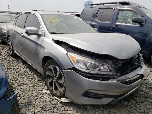 1HGCR3F83HA044132 - 2017 HONDA ACCORD EXL SILVER photo 4