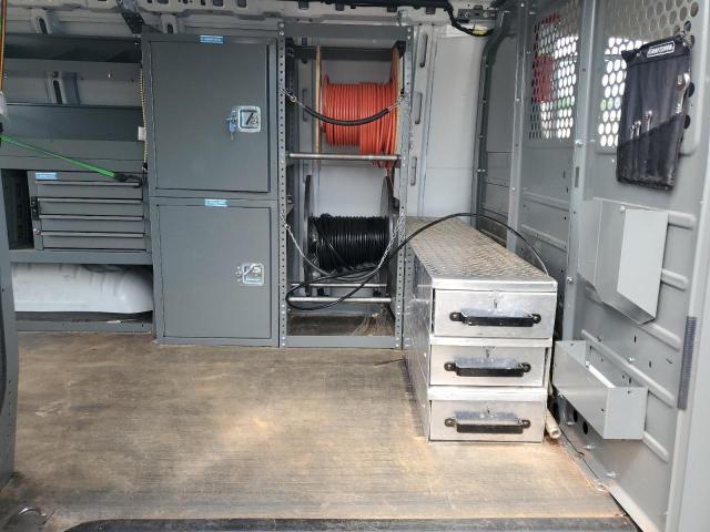 1GCWGAFP1M1303837 - 2021 CHEVROLET EXPRESS G2 Weiß Foto 11