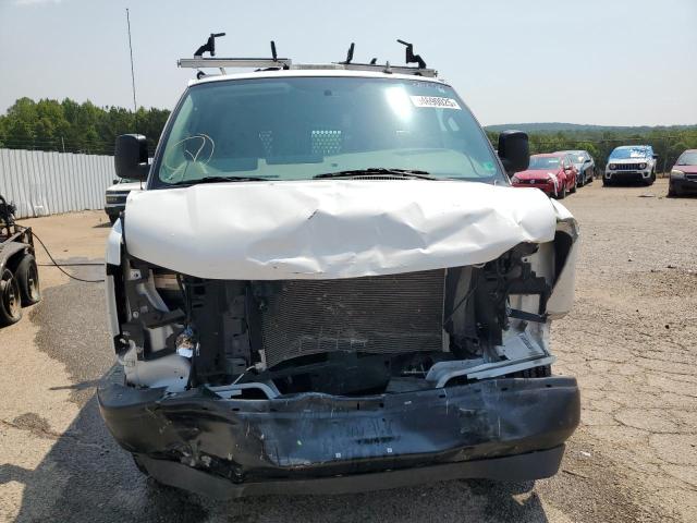 1GCWGAFP1M1303837 - 2021 CHEVROLET EXPRESS G2 Weiß Foto 5