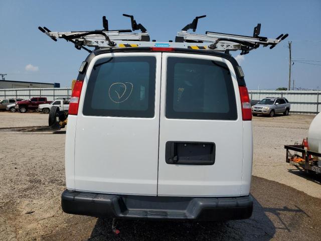 1GCWGAFP1M1303837 - 2021 CHEVROLET EXPRESS G2 Weiß Foto 6