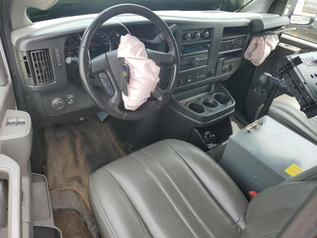 1GCWGAFP1M1303837 - 2021 CHEVROLET EXPRESS G2 Weiß Foto 8