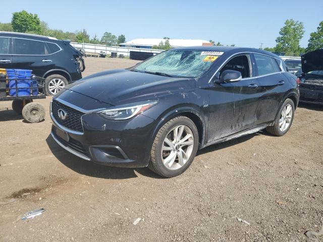 SJKCH5CP4JA060593 - 2018 INFINITI QX30 BASE BLACK photo 1