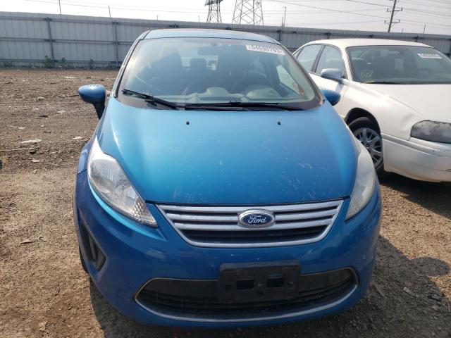 3FADP4BJ8CM128388 - 2012 FORD FIESTA SE BLUE photo 5