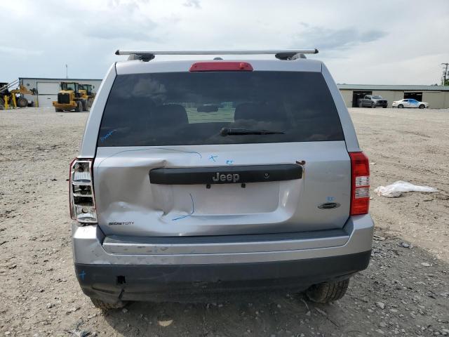 1C4NJPBA8HD166899 - 2017 JEEP PATRIOT SPORT SILVER photo 6