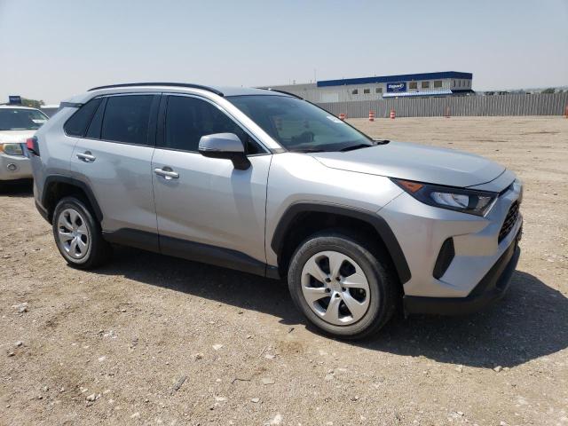 2T3G1RFV6KW049592 - 2019 TOYOTA RAV4 LE SILVER photo 4