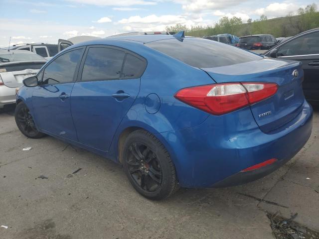 KNAFX4A65F5345677 - 2015 KIA FORTE LX BLUE photo 2