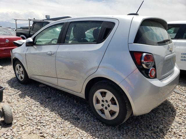 1G1JA6SH1G4113166 - 2016 CHEVROLET SONIC LS SILVER photo 2