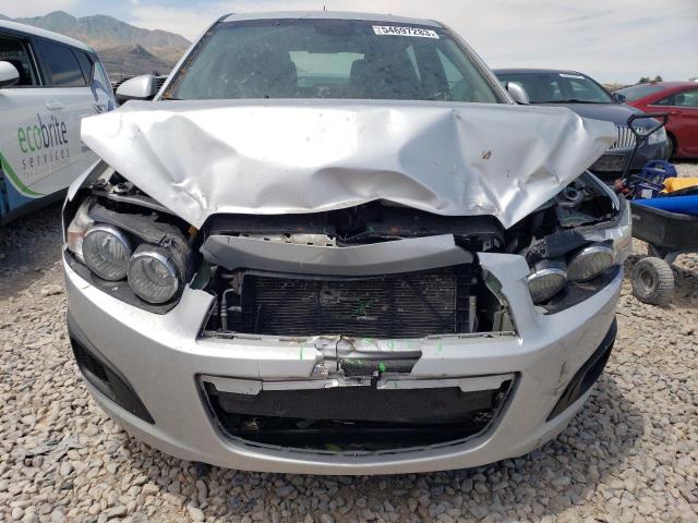 1G1JA6SH1G4113166 - 2016 CHEVROLET SONIC LS SILVER photo 5