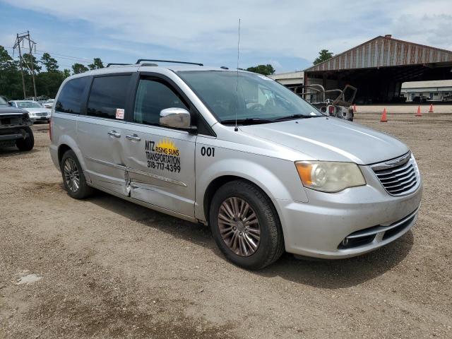 2A4RR6DG1BR697754 - 2011 CHRYSLER TOWN & COU LIMITED SILVER photo 4