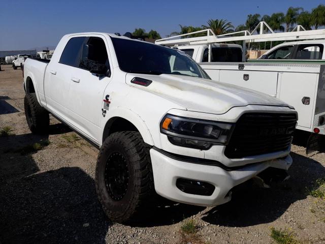 3C63R3MLXLG206328 - 2020 RAM 3500 LARAMIE WHITE photo 4