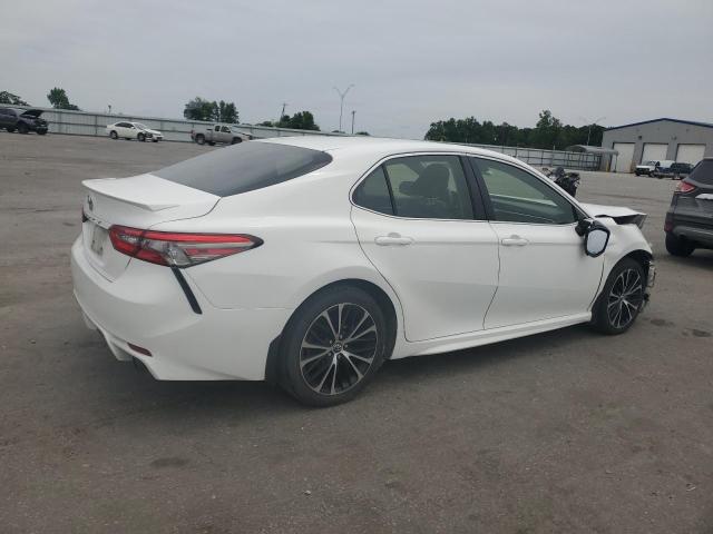 JTNB11HK4J3018823 - 2018 TOYOTA CAMRY L WHITE photo 3