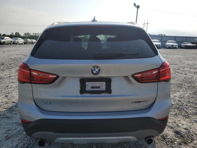 WBXHU7C33J3F04585 - 2018 BMW X1 SDRIVE28I SILVER photo 6