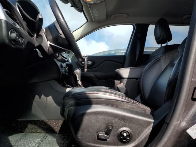 1C4PJMBB5GW167706 - 2016 JEEP CHEROKEE TRAILHAWK შავი ფოტო 7