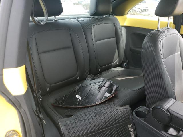 3VWJP7AT1DM691850 - 2013 VOLKSWAGEN BEETLE YELLOW photo 11