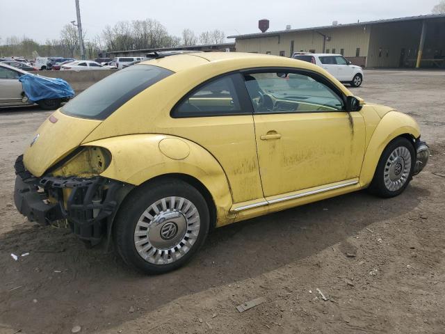 3VWJP7AT1DM691850 - 2013 VOLKSWAGEN BEETLE YELLOW photo 3
