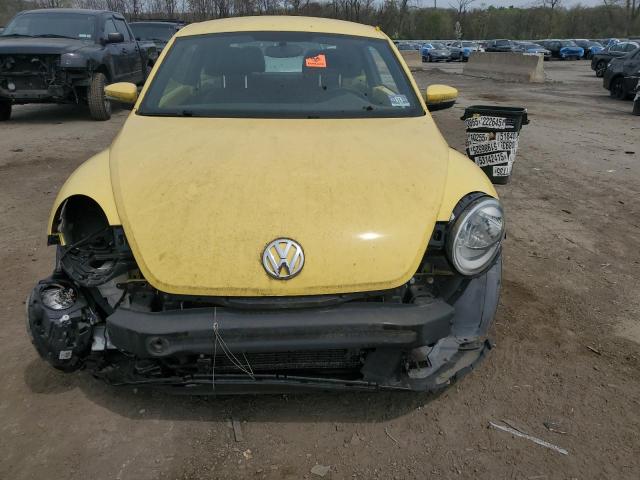 3VWJP7AT1DM691850 - 2013 VOLKSWAGEN BEETLE YELLOW photo 5