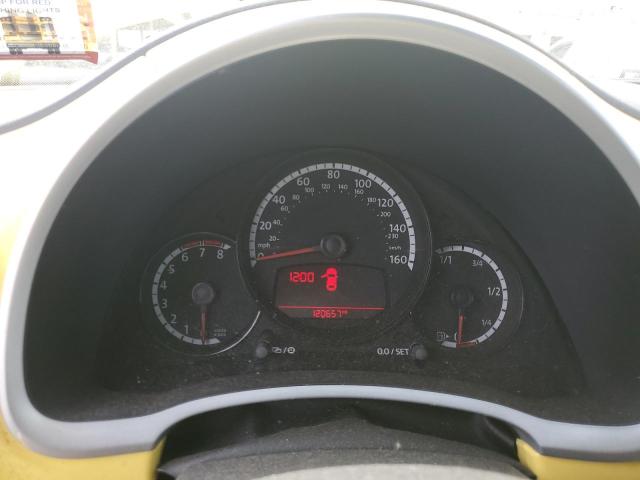 3VWJP7AT1DM691850 - 2013 VOLKSWAGEN BEETLE YELLOW photo 9