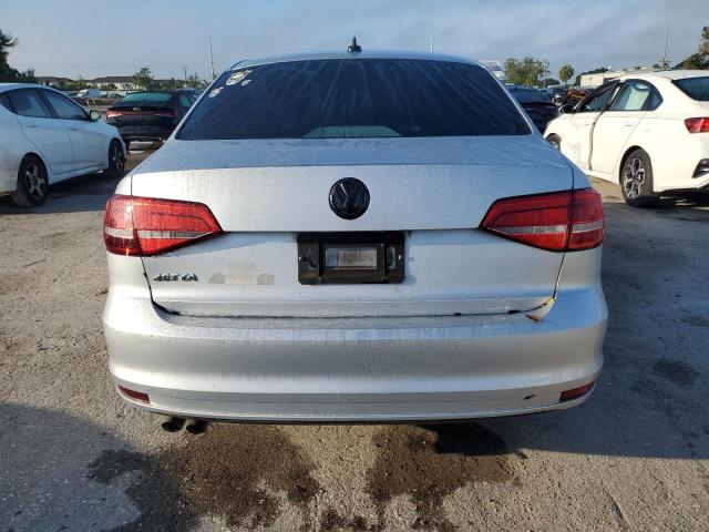 3VW2K7AJ3FM211800 - 2015 VOLKSWAGEN JETTA BASE 银色 照片 6