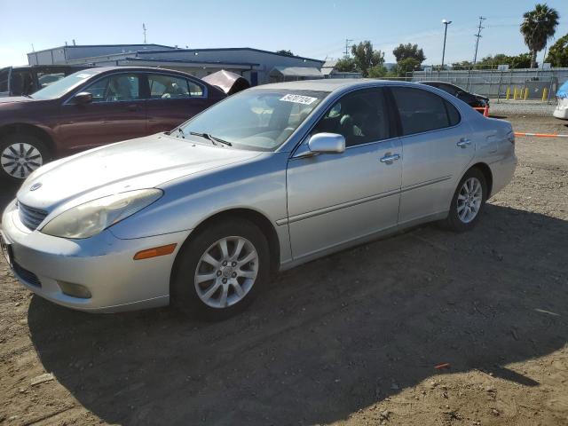 2002 LEXUS ES 300, 