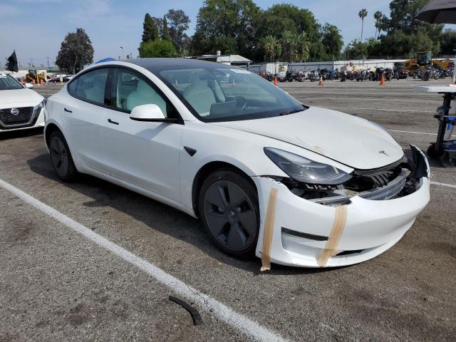 5YJ3E1EA9PF475874 - 2023 TESLA MODEL 3 WHITE photo 4