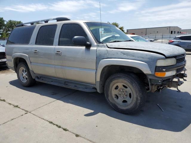 3GNFK16T92G353595 - 2002 CHEVROLET SUBURBAN K1500 SILVER photo 4