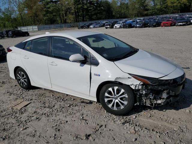 JTDKAMFPXM3179590 - 2021 TOYOTA PRIUS PRIM LE WHITE photo 4