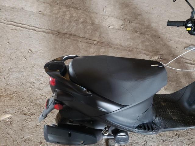 RFVPAC902N1006115 - 2022 GENUINE SCOOTER CO. BUDDY 170I BLACK photo 6