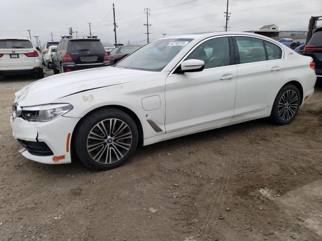 WBAJA9C55KB391826 - 2019 BMW 530E WHITE photo 1