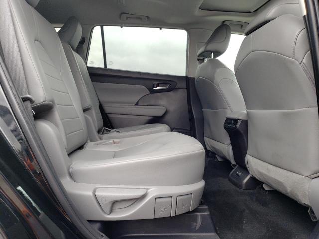 5TDGZRBH6NS228519 - 2022 TOYOTA HIGHLANDER XLE 黑色 照片 11