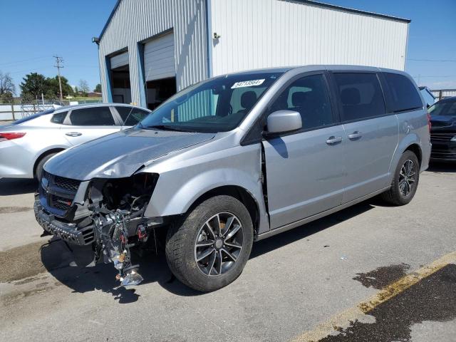 2C4RDGBG7JR176338 - 2018 DODGE GRAND CARA SE SILVER photo 1