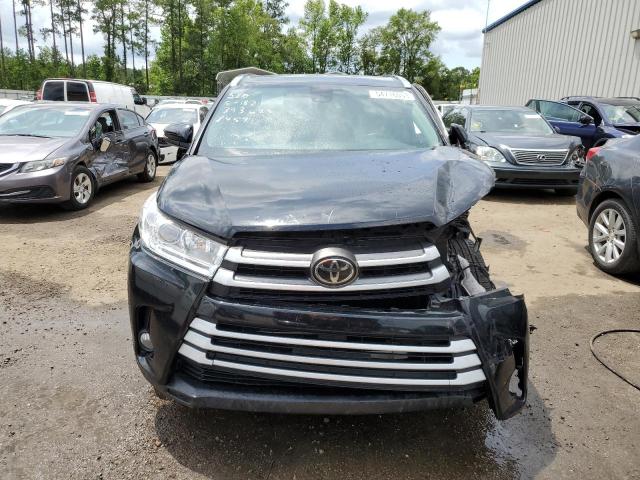 5TDKZRFH6HS518459 - 2017 TOYOTA HIGHLANDER SE BLACK photo 5