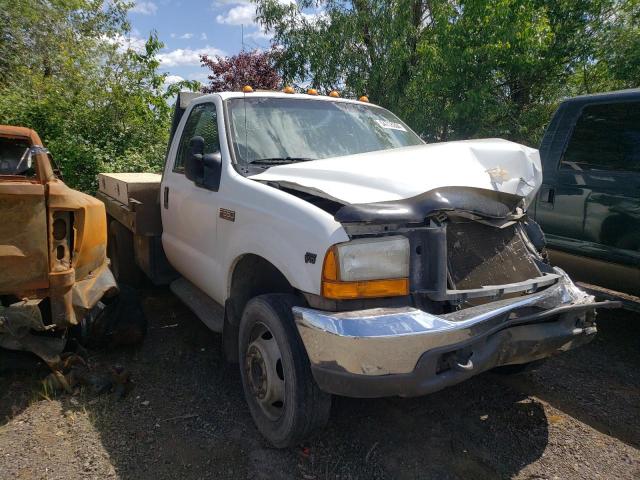 1FDAF57SXXED30437 - 1999 FORD F550 SUPER DUTY WHITE photo 4