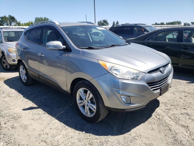 KM8JU3AC4DU753351 - 2013 HYUNDAI TUCSON GLS SILVER photo 4