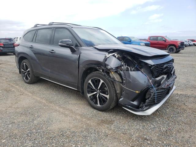 5TDLZRBHXNS252417 - 2022 TOYOTA HIGHLANDER XSE GRAY photo 4