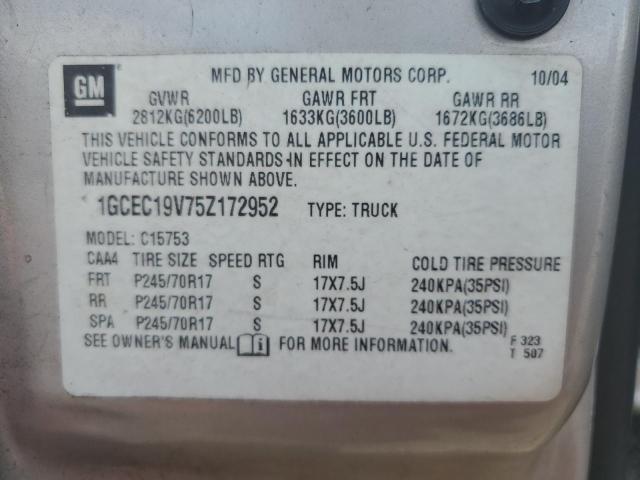 1GCEC19V75Z172952 - 2005 CHEVROLET SILVERADO C1500 SILVER photo 12