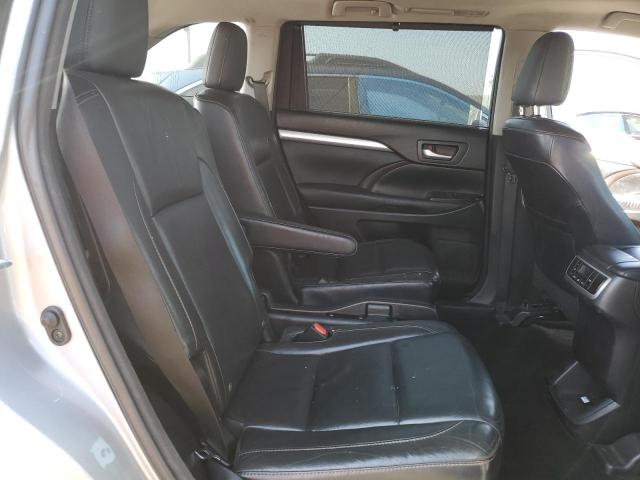5TDJKRFH1FS216509 - 2015 TOYOTA HIGHLANDER XLE SILVER photo 11