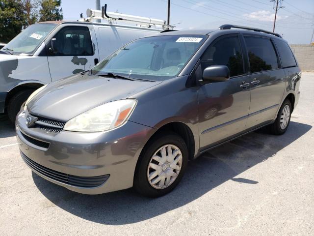 2004 TOYOTA SIENNA CE, 