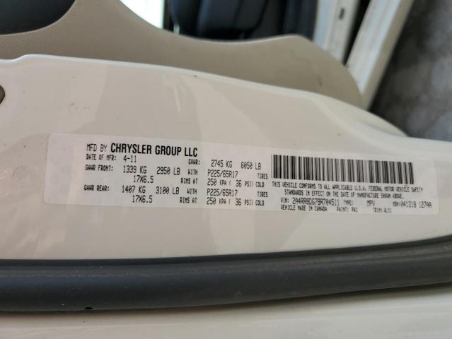 2A4RR8DG7BR704511 - 2011 CHRYSLER TOWN & COU TOURING L WHITE photo 13