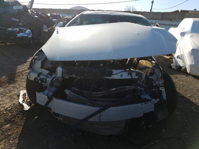 2G4GV5GV3C9165013 - 2012 BUICK REGAL GS WHITE photo 9