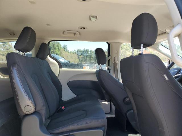 2C4RC1AG4KR532702 - 2019 CHRYSLER PACIFICA L GRAY photo 11