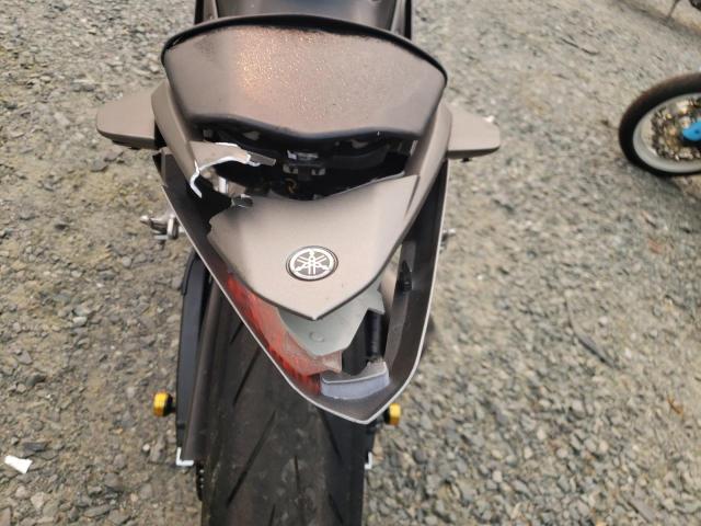 JYARJ16E88A000536 - 2008 YAMAHA YZFR6 GRAY photo 9