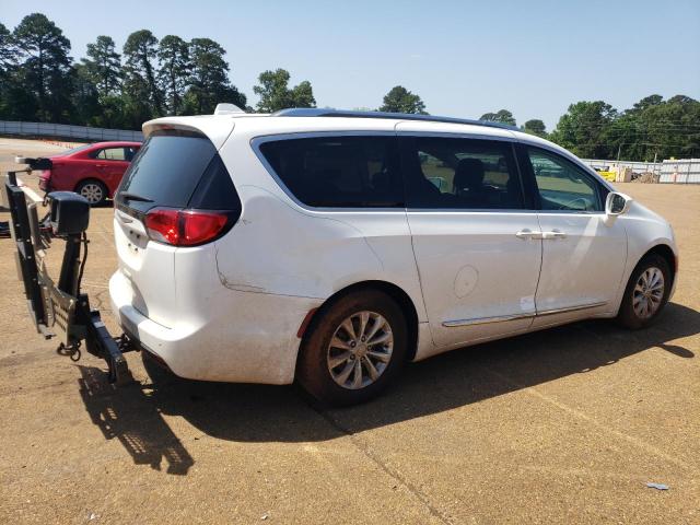 2C4RC1BG6JR235024 - 2018 CHRYSLER PACIFICA TOURING L WHITE photo 3