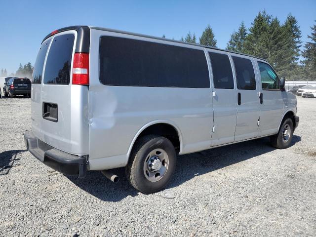 1GAZGNFG1K1353695 - 2019 CHEVROLET EXPRESS G3 LS SILVER photo 3