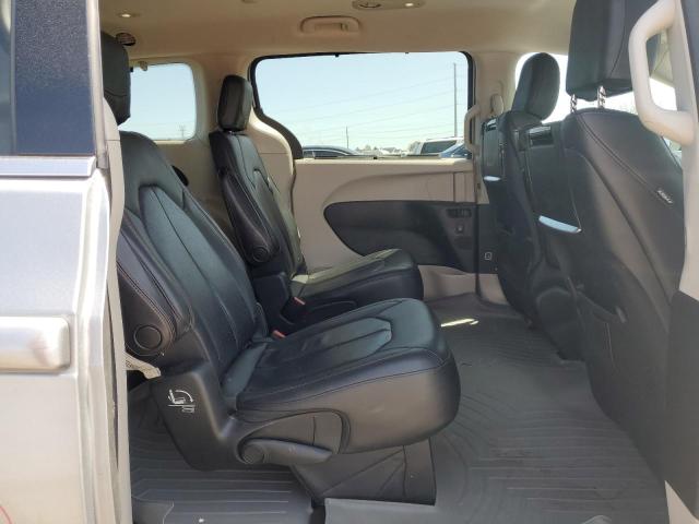 2C4RC1EG9JR306731 - 2018 CHRYSLER PACIFICA TOURING L PLUS SILVER photo 11